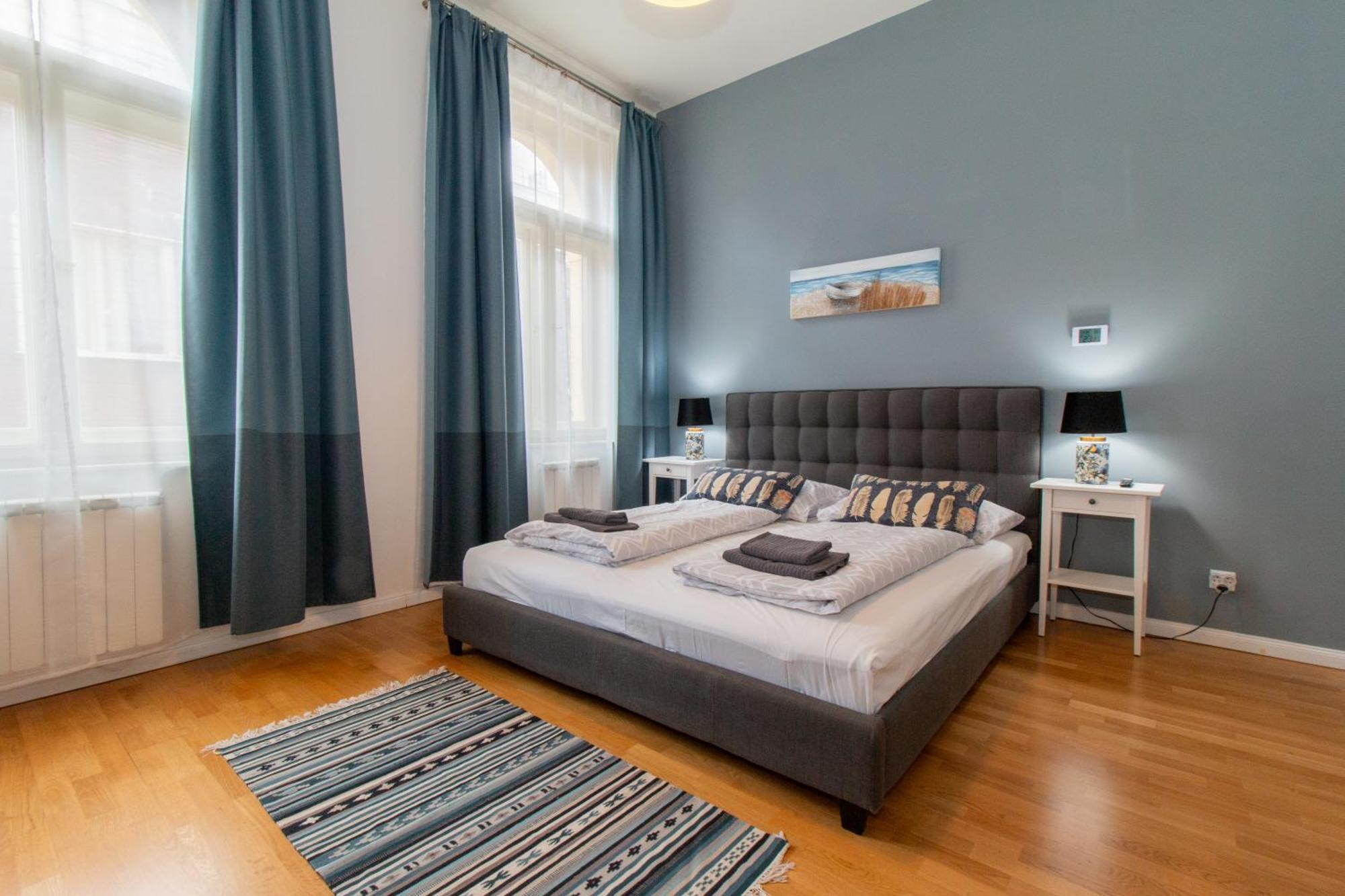 Stay Inn Apartments Stepanska Прага Экстерьер фото