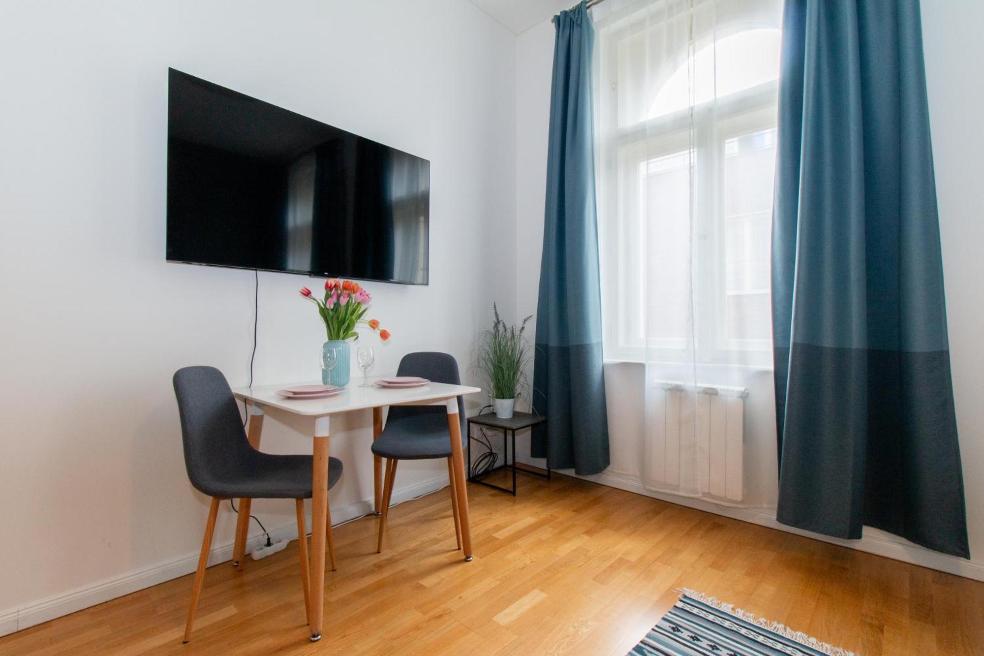 Stay Inn Apartments Stepanska Прага Экстерьер фото